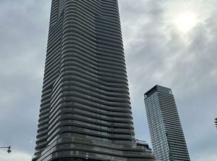 11 Wellesley St W #4502, Toronto, ON M4Y 0G4