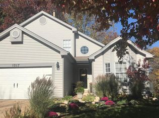 1517 Strawberry Glen Ct, Ballwin, MO