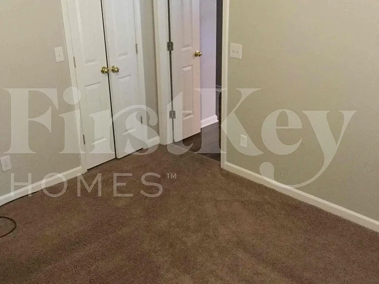 2324 Sandspring Dr SW — Photo 5