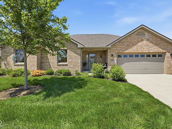 2nd image of 3642 Mansfield Dr