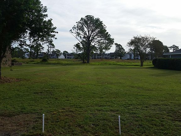 2nd image of 110 Marlin Cir