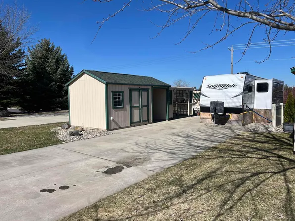 1205 N Country Club Dr #154, Deer Park, WA 99006