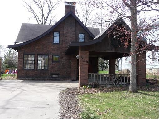 1st image of 519 W Fulton St