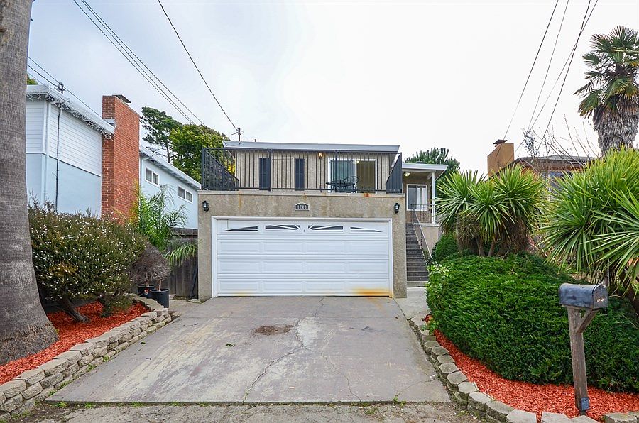 1st image of 1760 Bayo Vista Ave