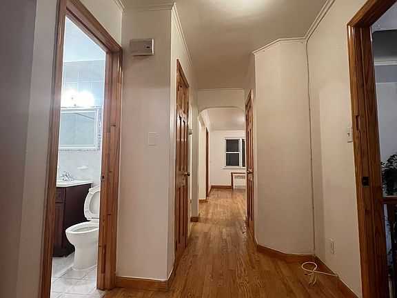 5th image of 75-10 Woodside Ave Floor 3