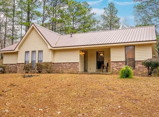 23 Akers Ln, Hattiesburg, MS 39402
