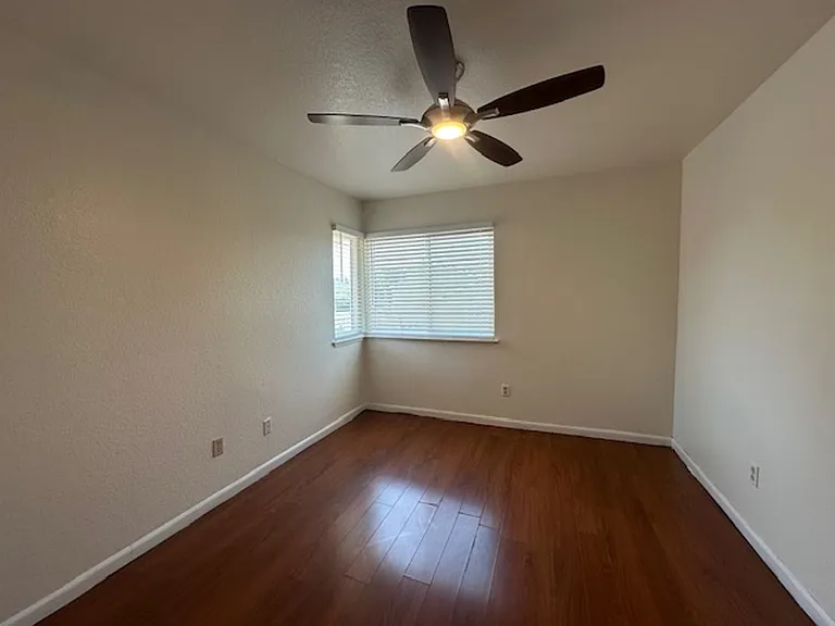 33 Orange St — Photo 13