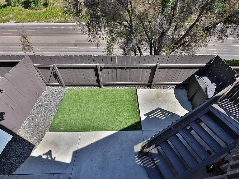 6395 Rancho Mission Rd #10 — Photo 22
