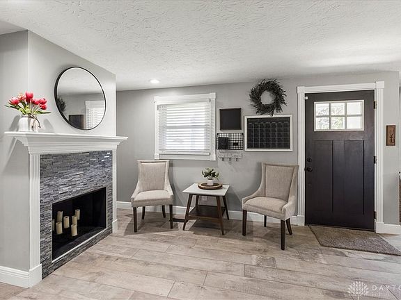 4th image of 600 Dorsey Ct