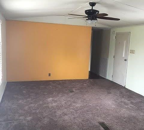 3rd image of 351 Locust Creek Ln