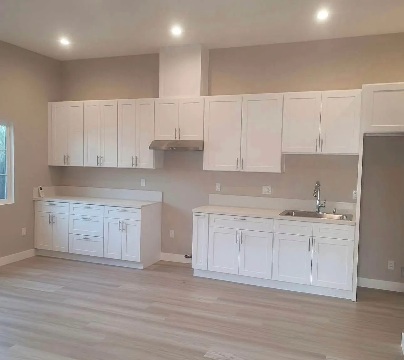 1 bed, 700 sqft, $2,200 — Photo 1