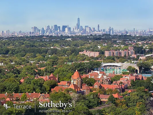 Rented by Terrace Sotheby's International Realty | media 46