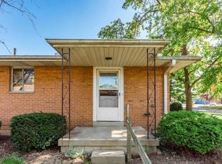 724 Village Dr #726, Columbus, OH 43214