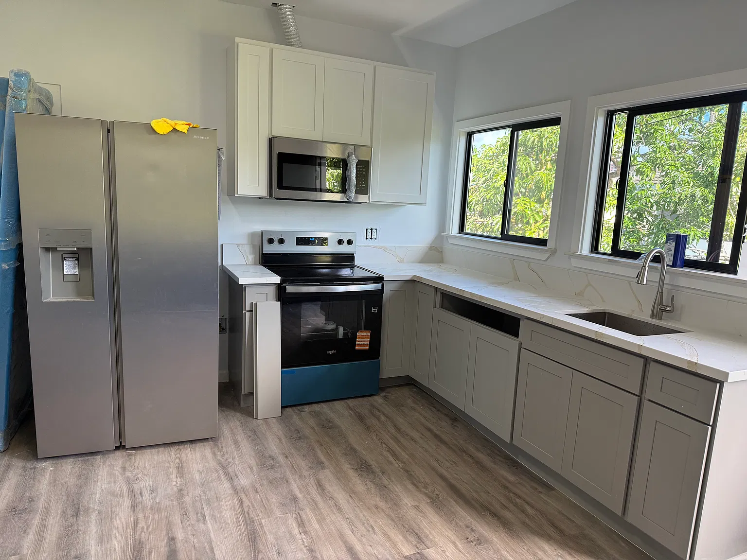 1 bed, 470 sqft, $2,400 — Photo 2