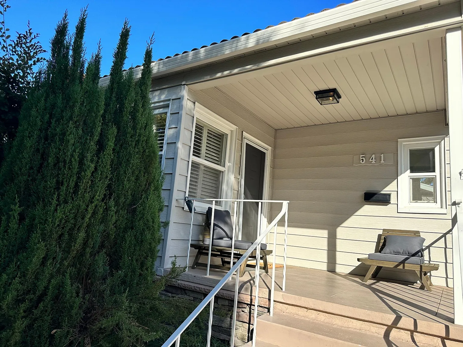 2 bed, 1200 sqft, $3,750 — Photo 2