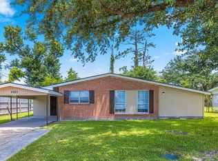 1421 Clover St, Lake Charles, LA 70607