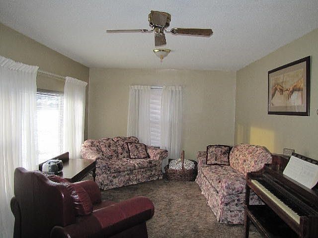 2nd image of 233 N Sumner Ave