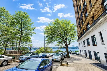 780 Riverside Drive, #1P