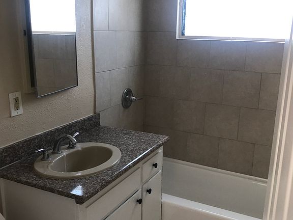 5th image of 607 E 81st St APT 1