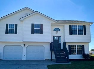 47 Spring Place Dr, Fort Oglethorpe, GA 30742