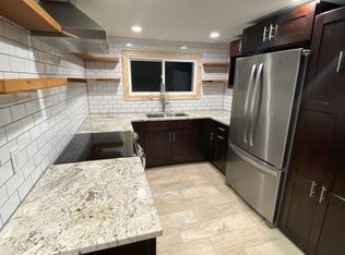7037 Saint James St, Wauwatosa, WI 53213