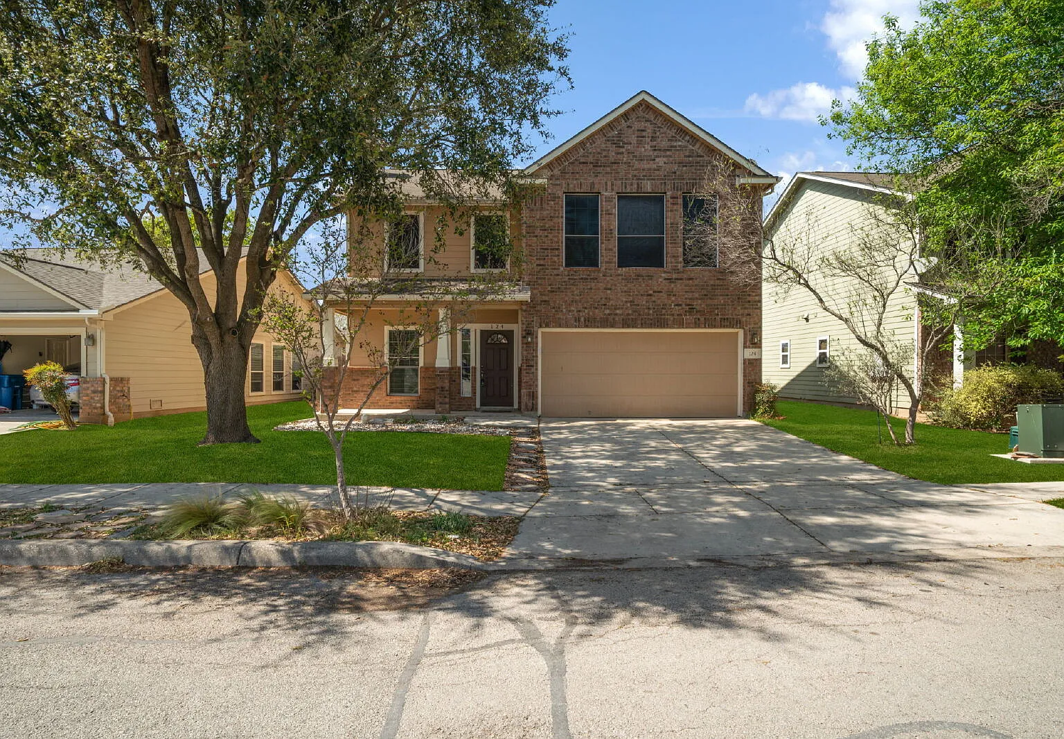 3 bed, 2.5 bath, 1883 sqft, $1,750 — Photo 1