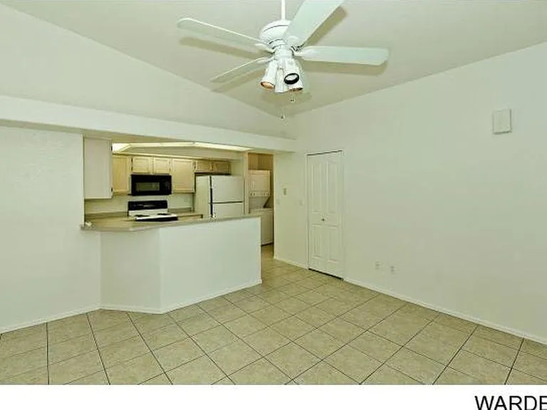 3250 Osborn Dr #A — Photo 7