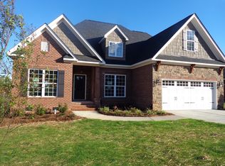 4007 Saint Andrews Ct, Cramerton, NC 28032