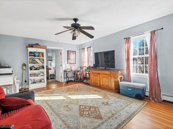 stamford-connecticut-177200830 picture