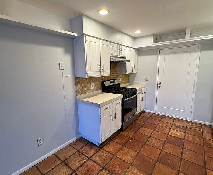 3208 E Almartin St #3220 — Photo 7