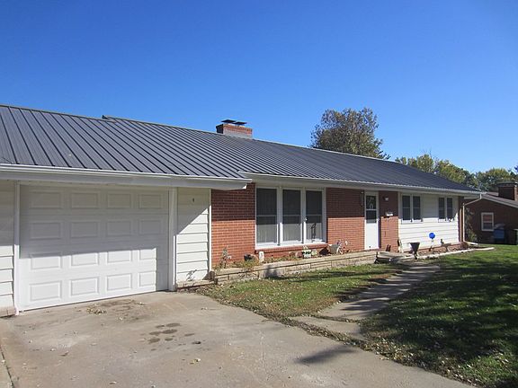 2nd image of 9 Kellwood Dr