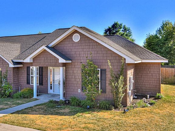 4th image of 6015 Village West Ln