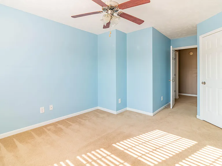 153 Louie Ln — Photo 15