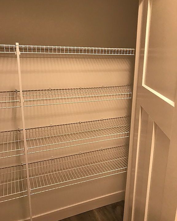 Laundry room storage