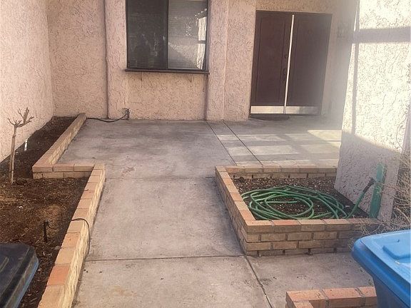 3rd image of 2411 Domingo St