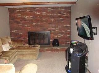 2nd image of 12 Hardenburg Ln