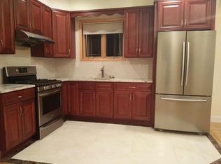 4210 217th St, Flushing, NY 11361