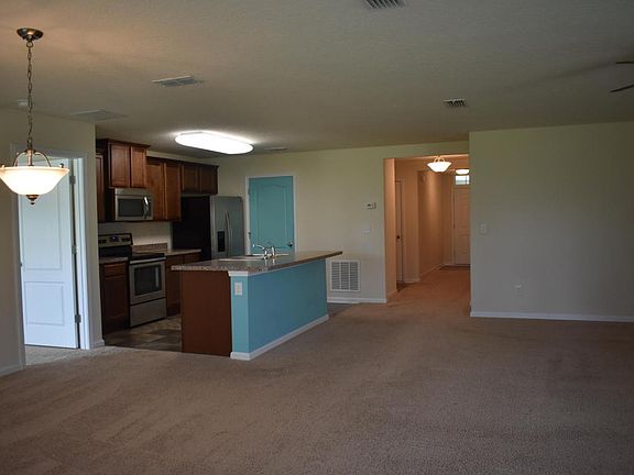 2nd image of 3835 Falcon Crest Dr
