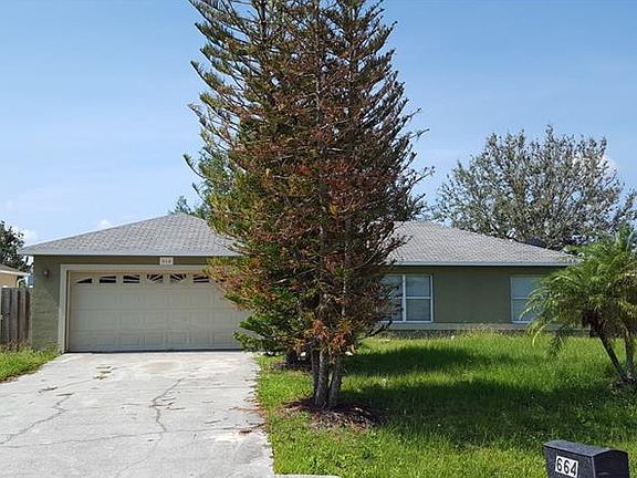 3rd image of 664 Sterling Dr