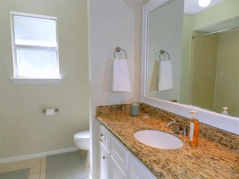 9403 Oxted Ln — Photo 26
