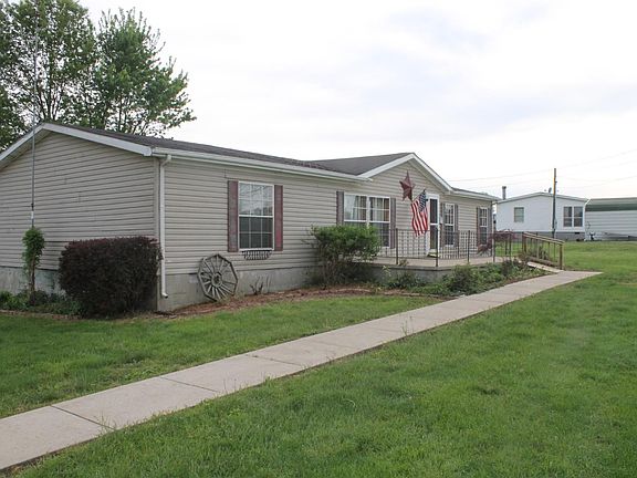 2nd image of 5114 Chase Ln
