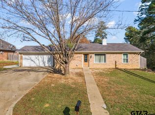 3741 Teri Lynn Dr, Longview, TX 75604