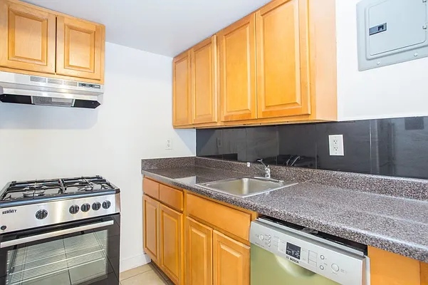 Rented by MNS | media 2