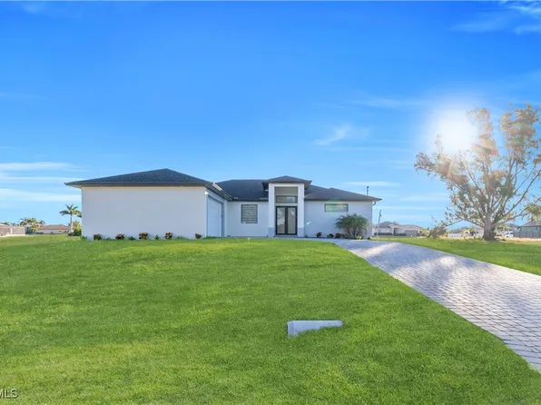 911 NW 37th Pl, Cape Coral, FL 33993