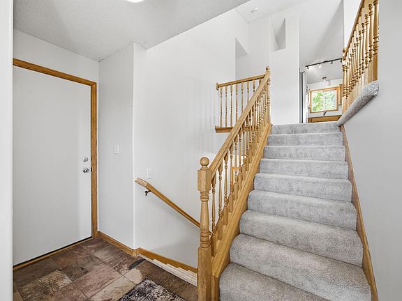 3rd image of 5522 Lambert Ave NE