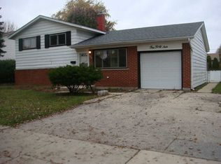144 E Schubert Ave, Glendale Heights, IL