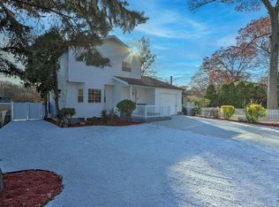 146 Moriches Middle Island Road, Shirley, NY 11967