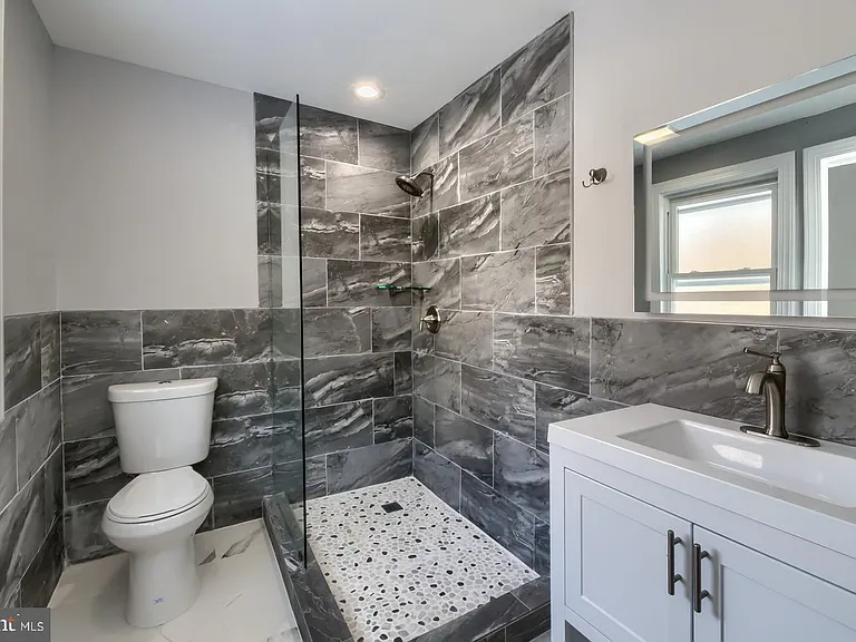 502 Bloomfield Dr — Photo 17