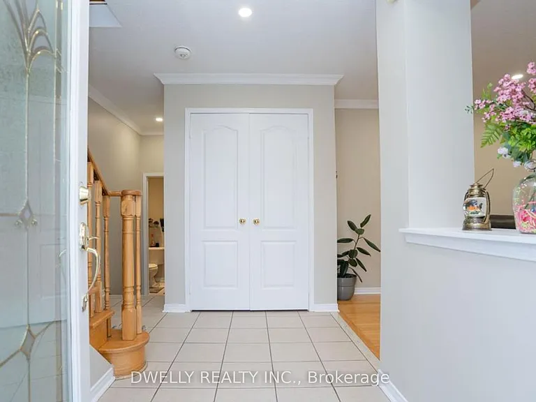 29 Trudelle Cres — Photo 3