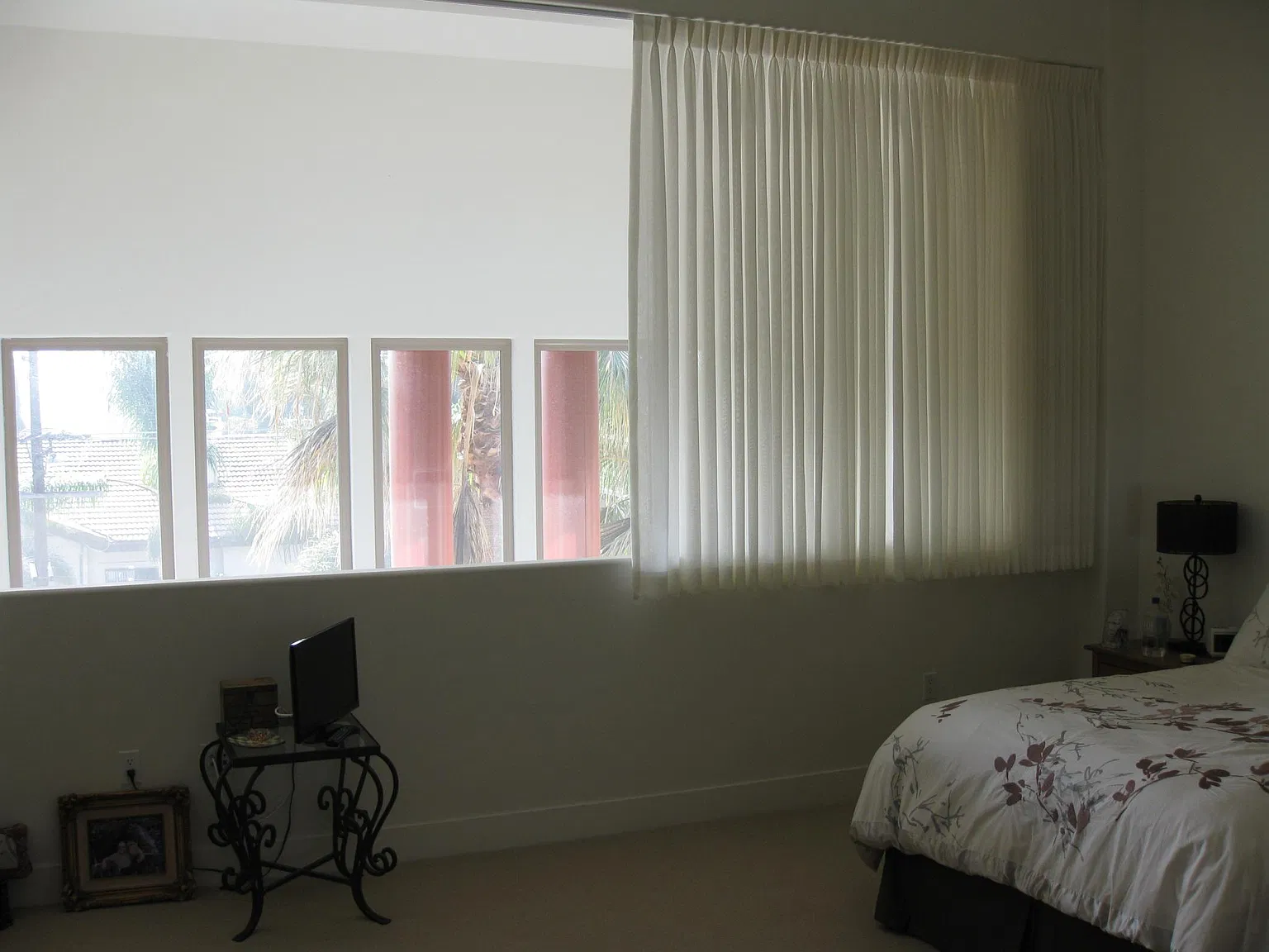 2 bed, 1.5 bath, 1300 sqft, $3,450 — Photo 2